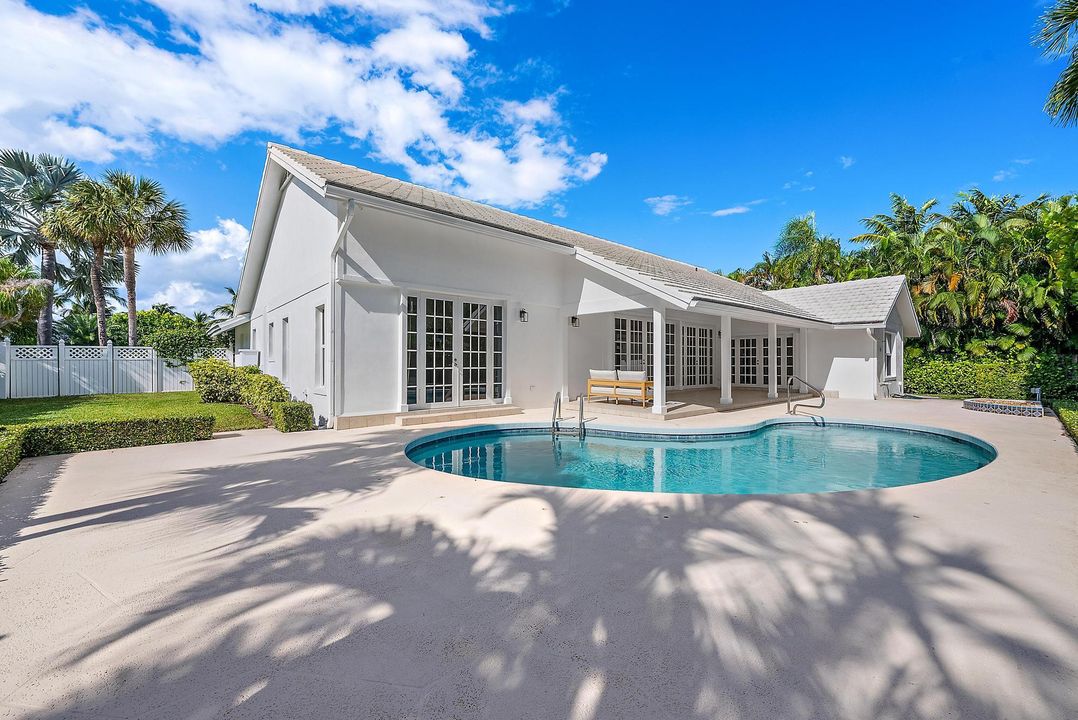 В аренду: $11,000 (3 спален, 2 ванн, 2586 Квадратных фут)