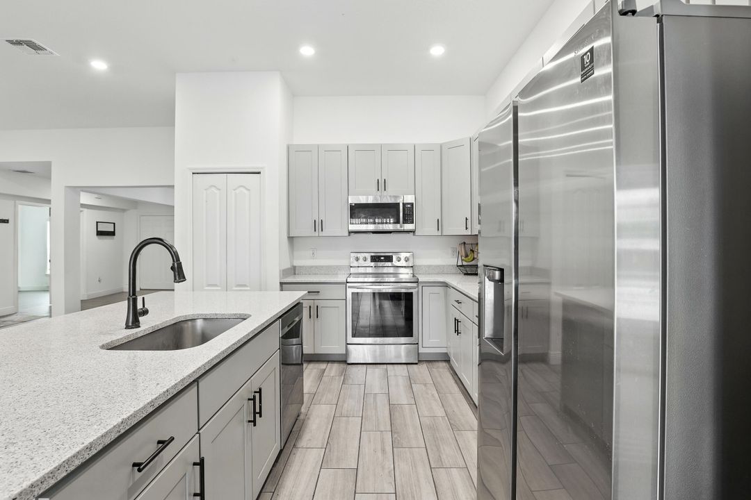 For Sale: $495,000 (4 beds, 3 baths, 2132 Square Feet)