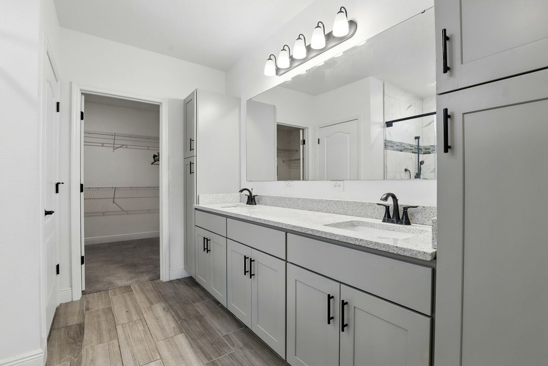 For Sale: $495,000 (4 beds, 3 baths, 2132 Square Feet)