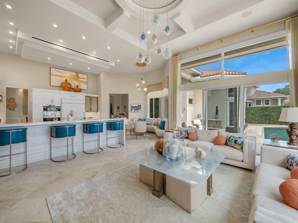 For Rent: $20,000 (4 beds, 5 baths, 4080 Square Feet)