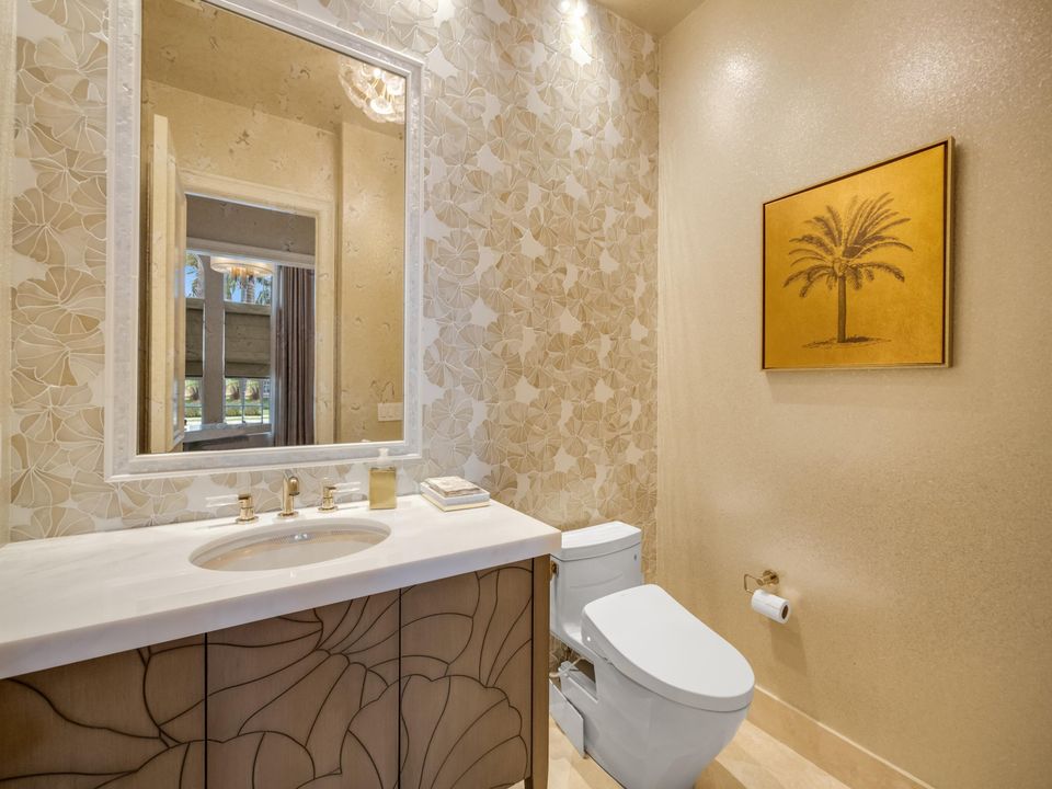 For Rent: $20,000 (4 beds, 5 baths, 4080 Square Feet)