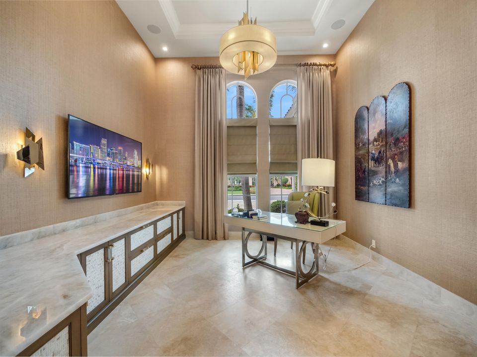 For Rent: $20,000 (4 beds, 5 baths, 4080 Square Feet)