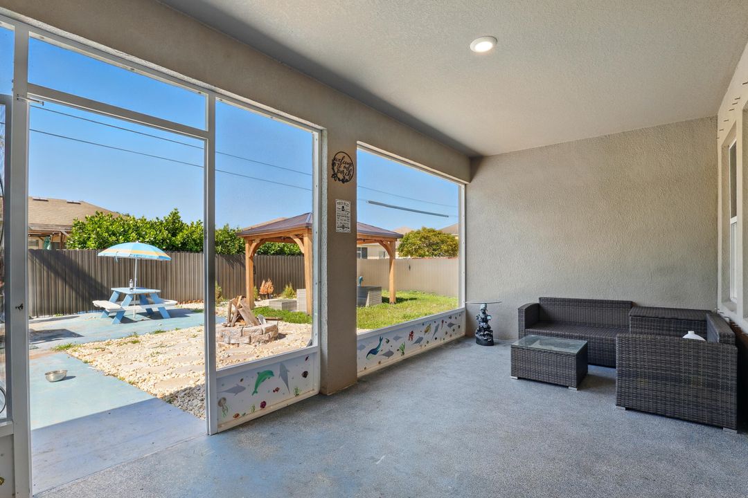 For Sale: $495,000 (4 beds, 3 baths, 2132 Square Feet)