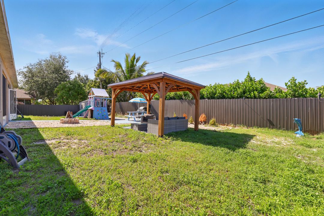 For Sale: $495,000 (4 beds, 3 baths, 2132 Square Feet)