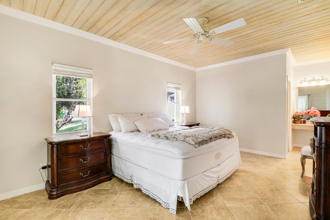 Activo con contrato: $297,000 (3 camas, 2 baños, 1800 Pies cuadrados)