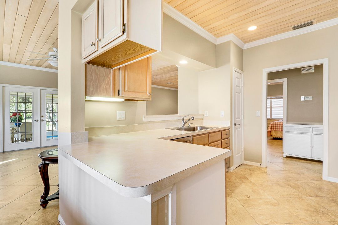 Activo con contrato: $297,000 (3 camas, 2 baños, 1800 Pies cuadrados)