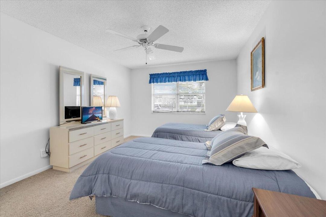 На продажу: $550,000 (2 спален, 2 ванн, 1540 Квадратных фут)