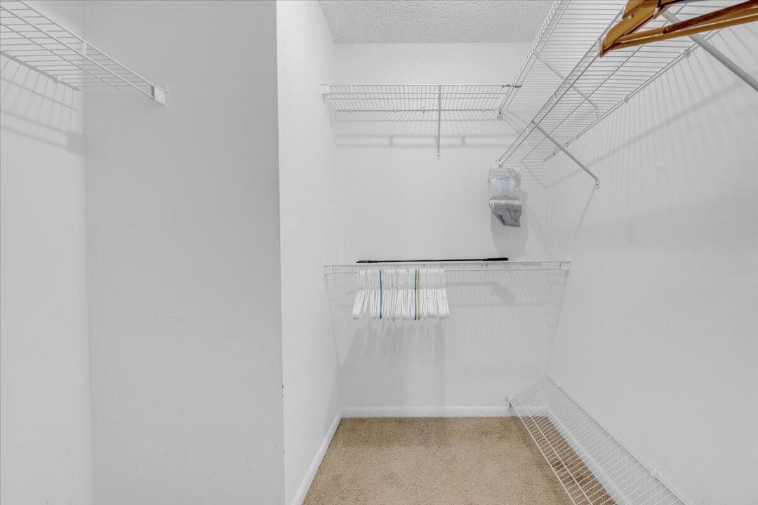 На продажу: $550,000 (2 спален, 2 ванн, 1540 Квадратных фут)