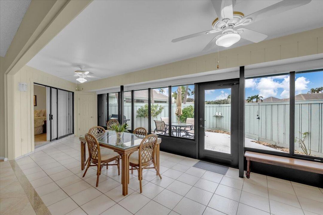 На продажу: $550,000 (2 спален, 2 ванн, 1540 Квадратных фут)