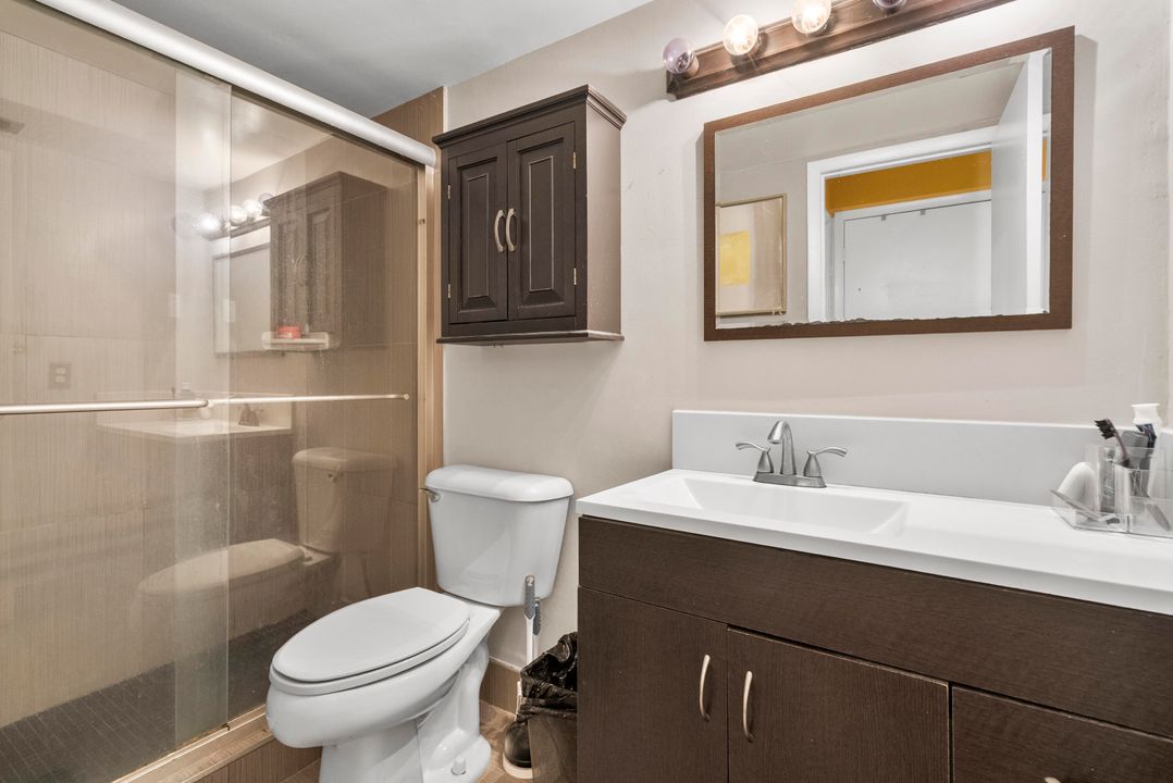 For Sale: $260,000 (2 beds, 2 baths, 1764 Square Feet)