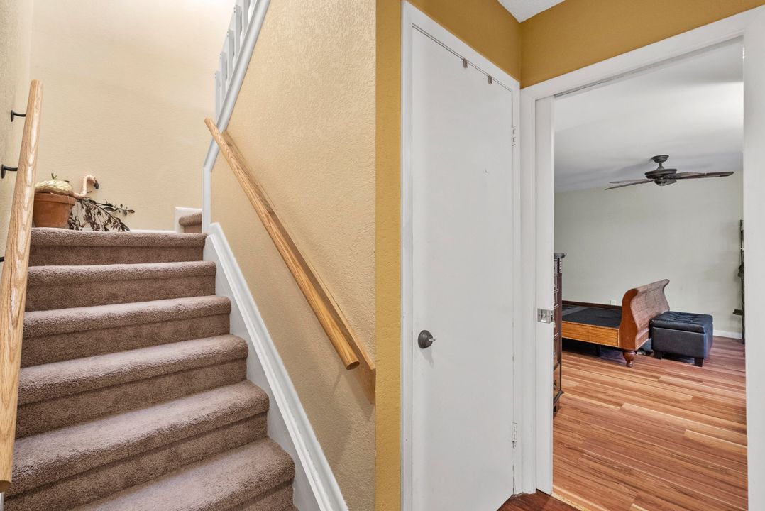 For Sale: $260,000 (2 beds, 2 baths, 1764 Square Feet)