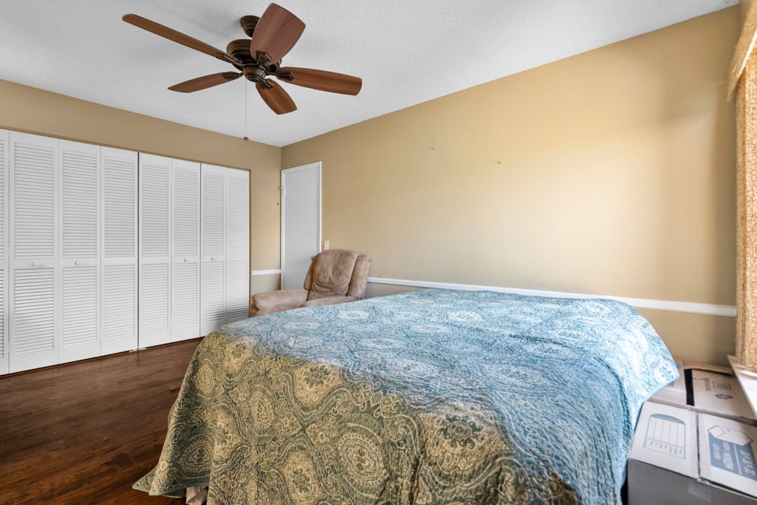 For Sale: $260,000 (2 beds, 2 baths, 1764 Square Feet)