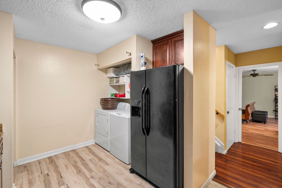 For Sale: $260,000 (2 beds, 2 baths, 1764 Square Feet)
