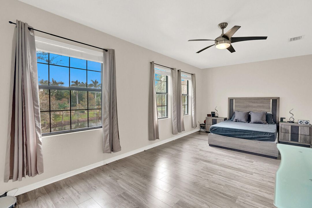 На продажу: $499,000 (3 спален, 2 ванн, 1911 Квадратных фут)