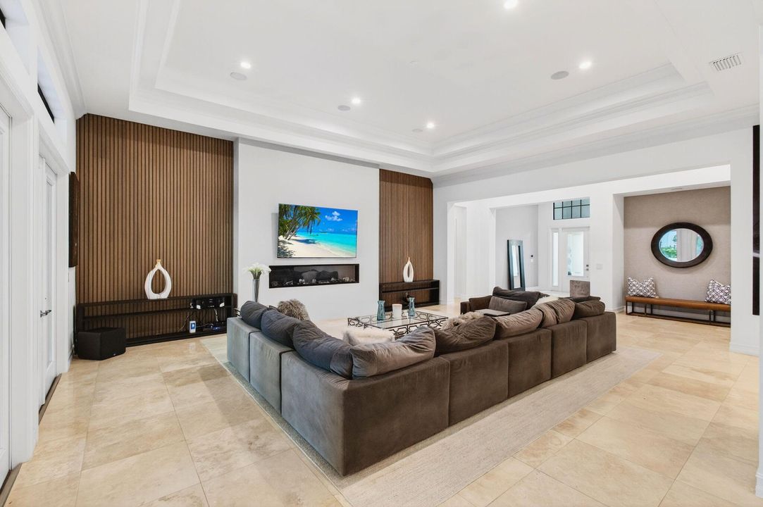 For Rent: $15,900 (4 beds, 4 baths, 3446 Square Feet)