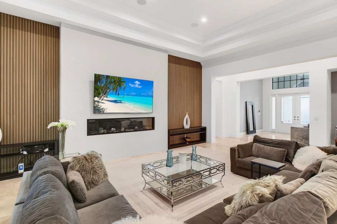 For Rent: $15,900 (4 beds, 4 baths, 3446 Square Feet)