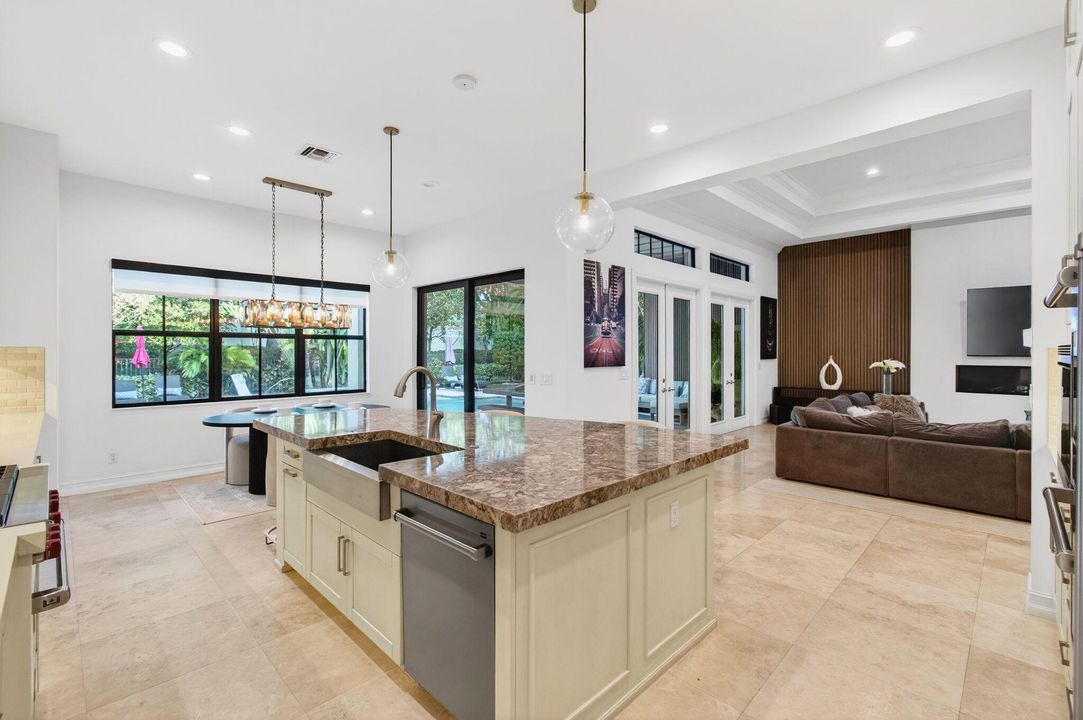 For Rent: $15,900 (4 beds, 4 baths, 3446 Square Feet)