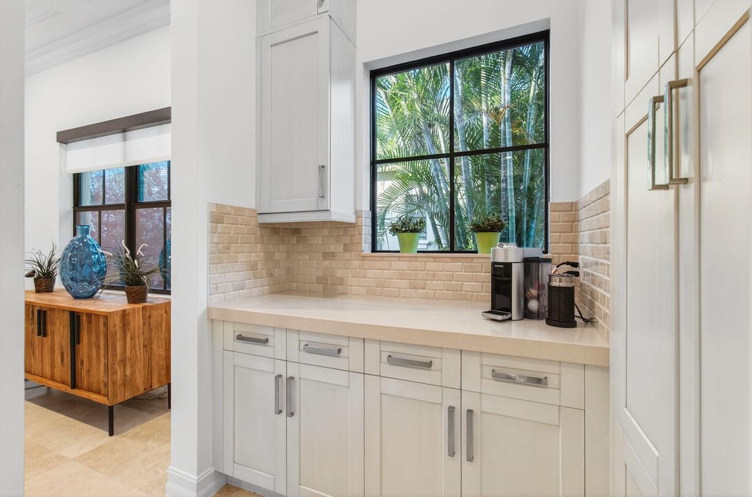 For Rent: $15,900 (4 beds, 4 baths, 3446 Square Feet)