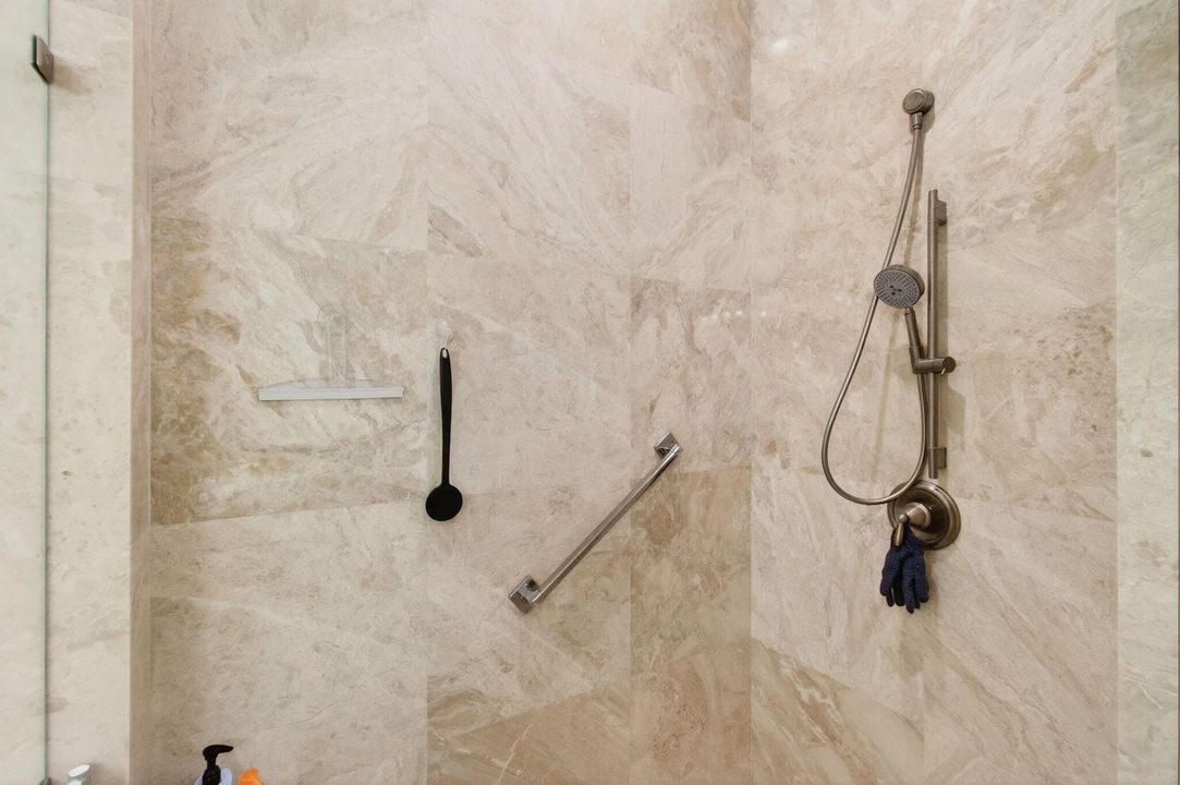 For Rent: $15,900 (4 beds, 4 baths, 3446 Square Feet)