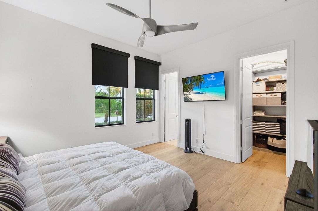 For Rent: $15,900 (4 beds, 4 baths, 3446 Square Feet)