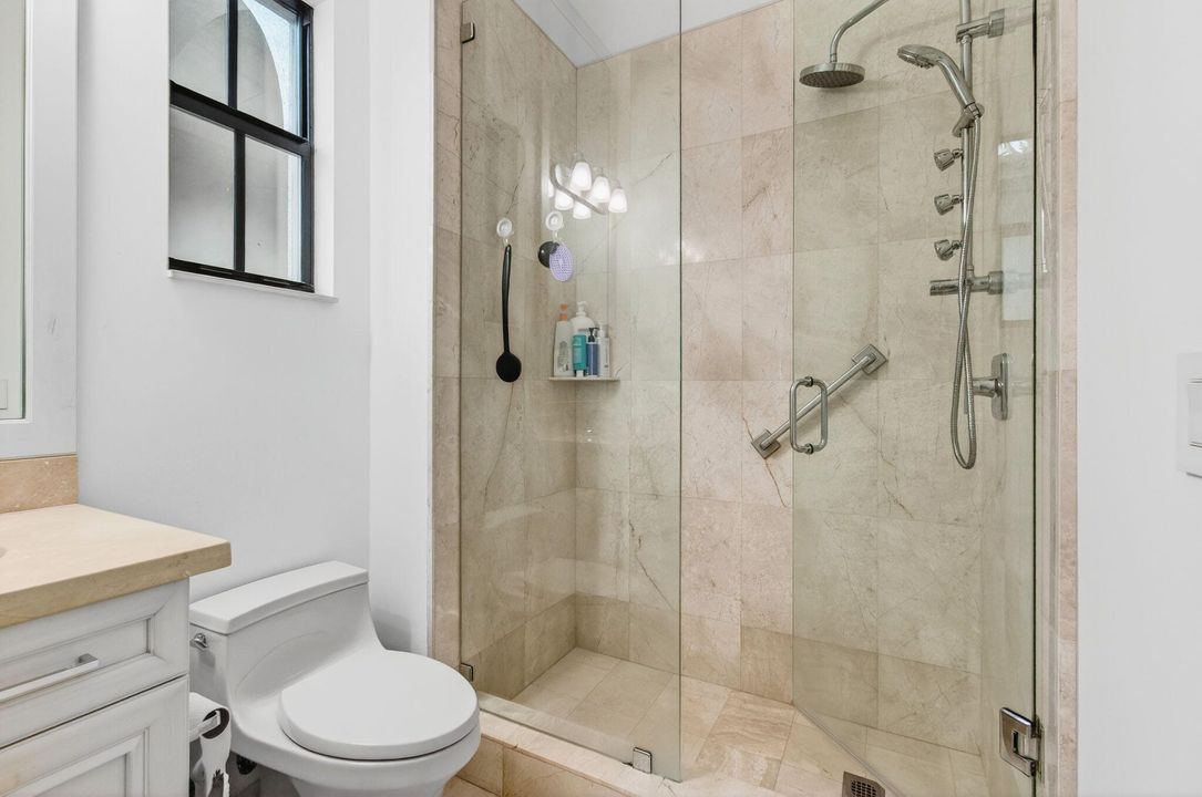 For Rent: $15,900 (4 beds, 4 baths, 3446 Square Feet)