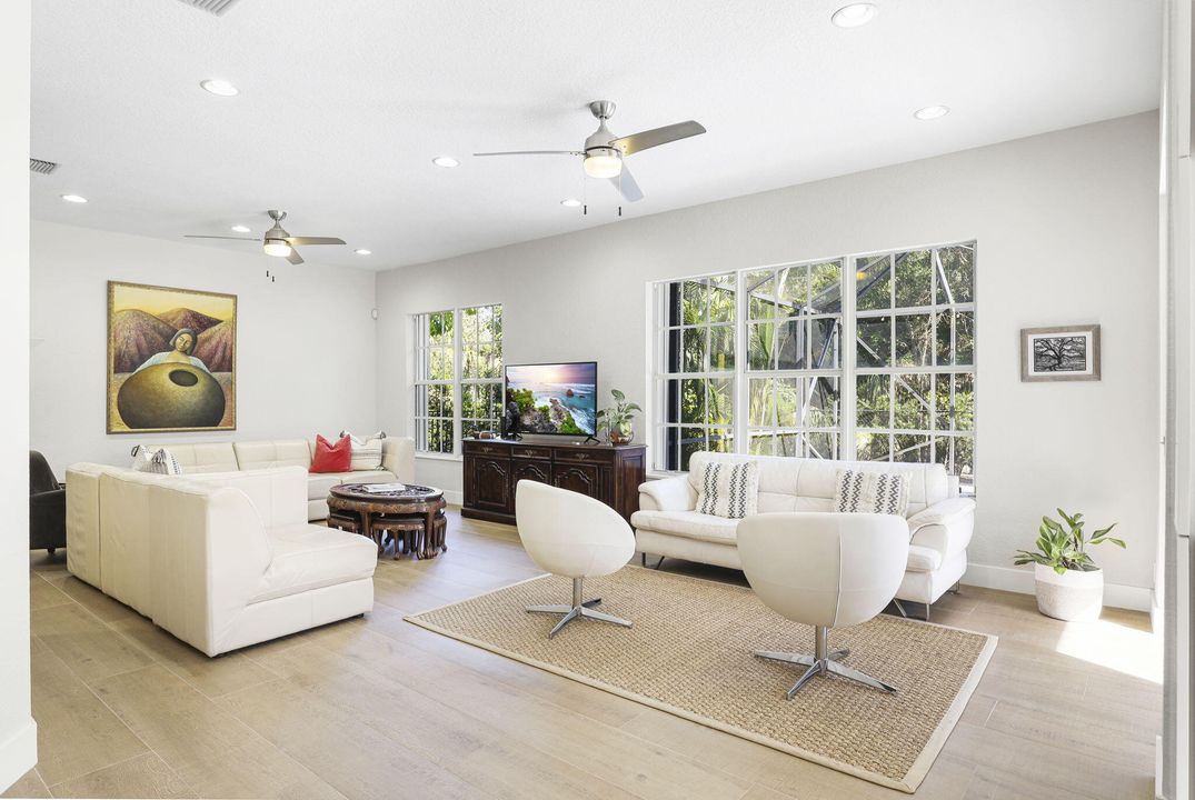 For Sale: $1,650,000 (5 beds, 5 baths, 3622 Square Feet)