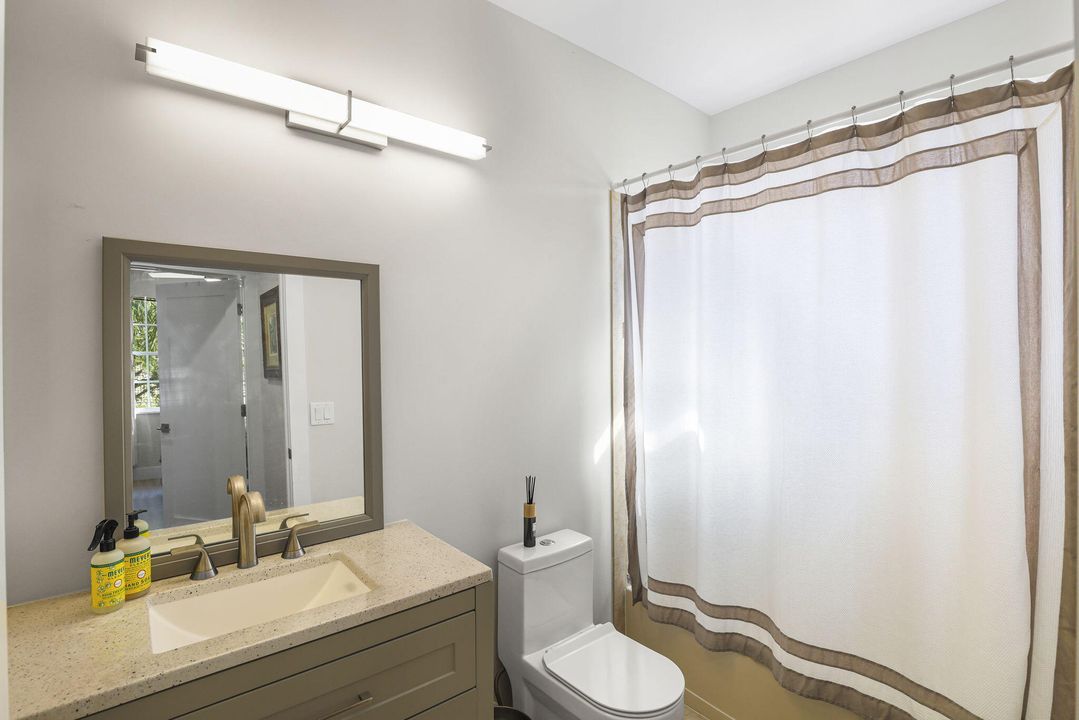 For Sale: $1,650,000 (5 beds, 5 baths, 3622 Square Feet)