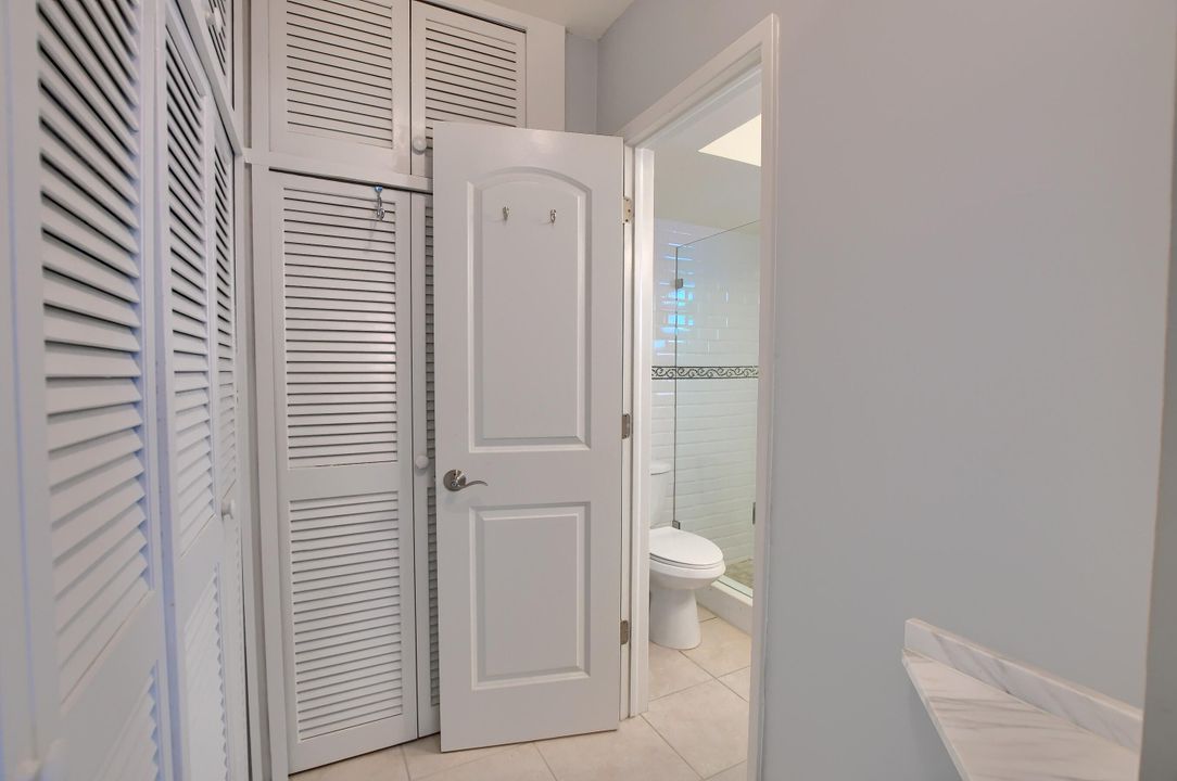 В аренду: $3,400 (2 спален, 2 ванн, 1050 Квадратных фут)