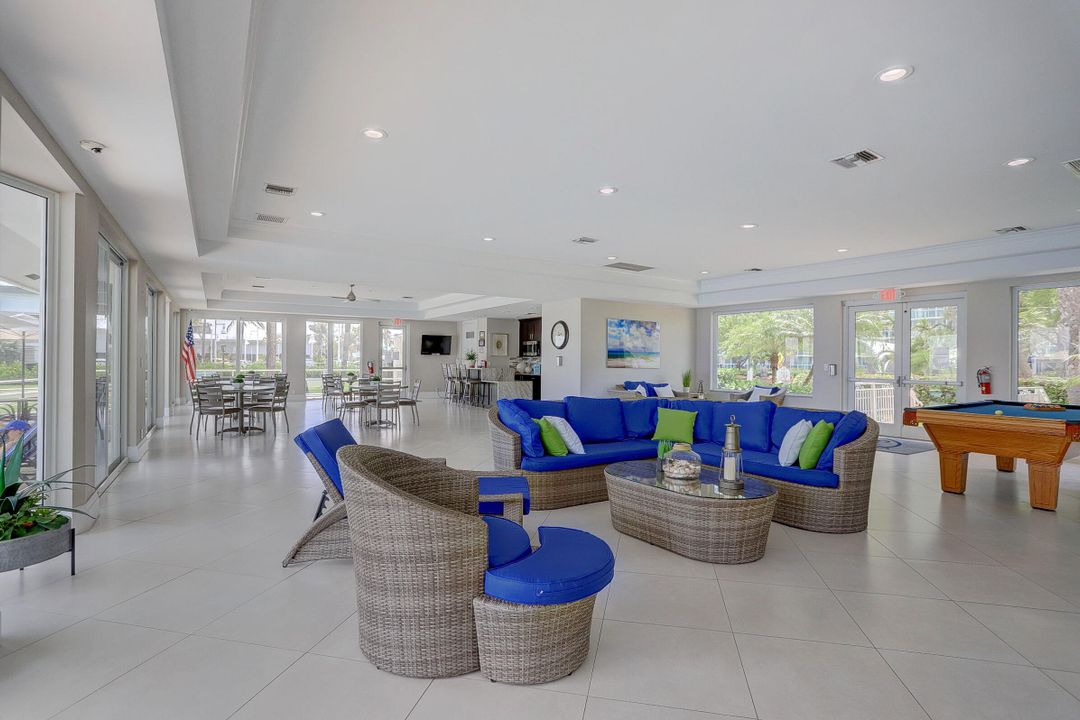 В аренду: $3,400 (2 спален, 2 ванн, 1050 Квадратных фут)