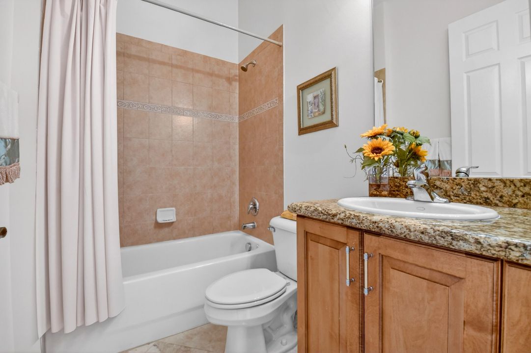 For Sale: $445,000 (3 beds, 2 baths, 1619 Square Feet)