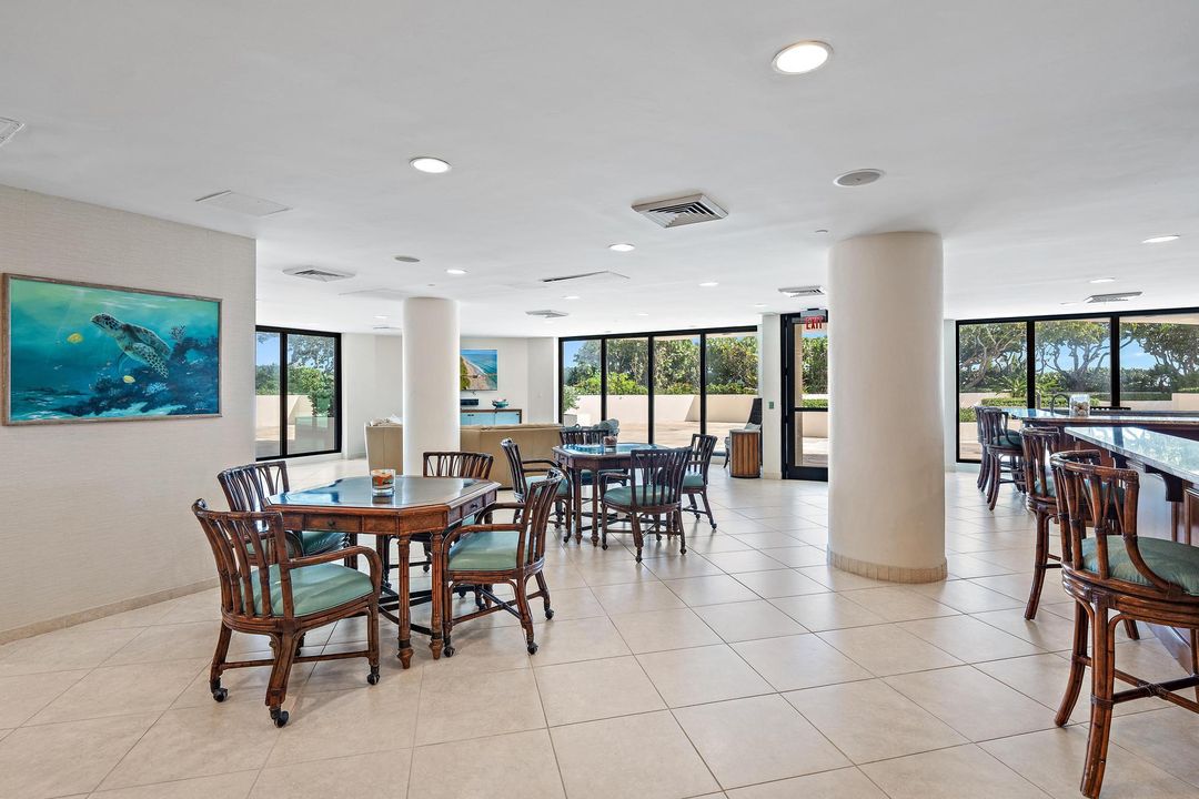 For Sale: $1,250,000 (2 beds, 2 baths, 1823 Square Feet)