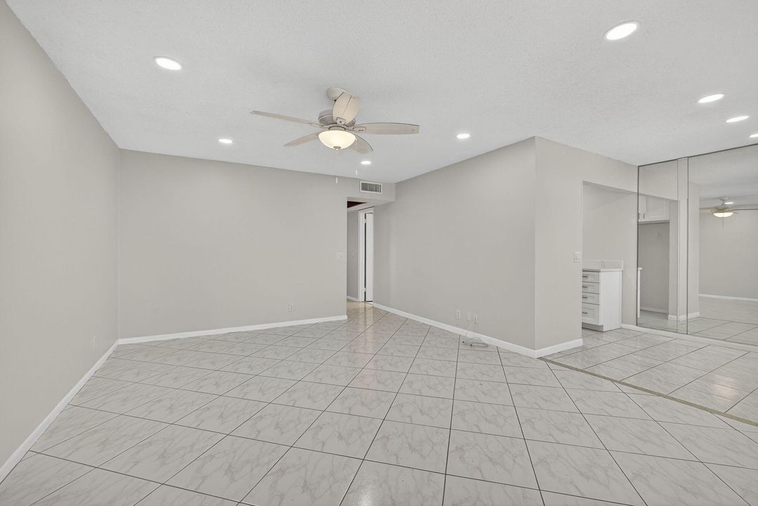 En Venta: $159,000 (2 camas, 1 baños, 651 Pies cuadrados)