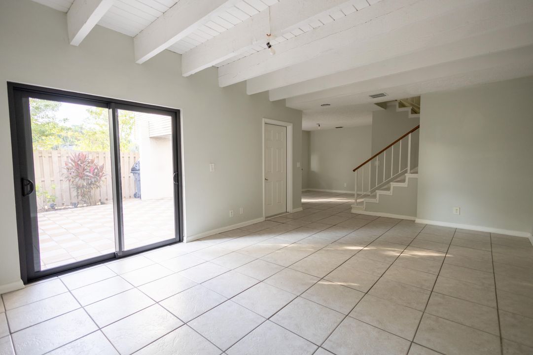 For Rent: $2,900 (3 beds, 2 baths, 1622 Square Feet)