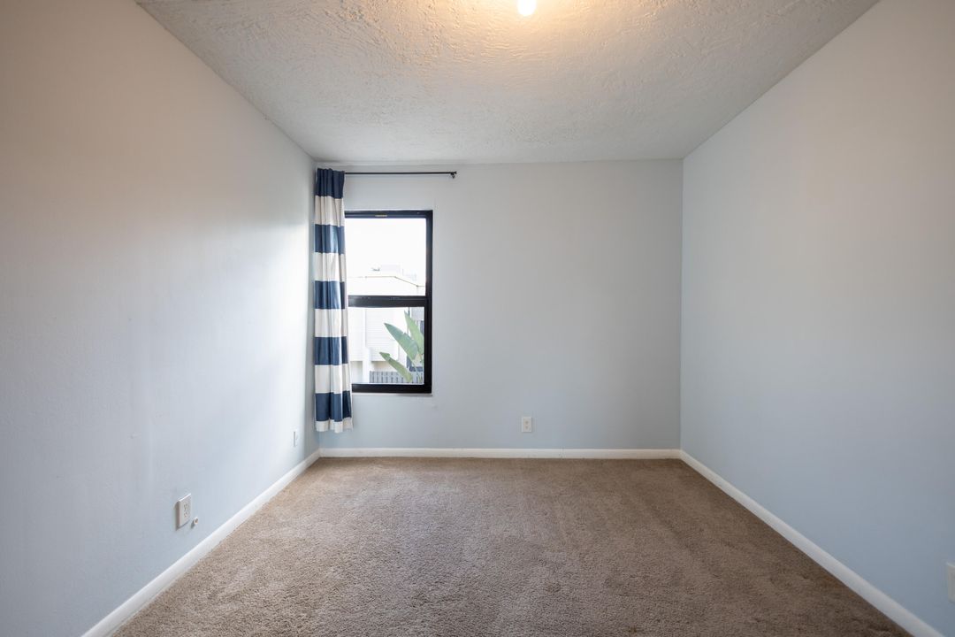 For Rent: $2,900 (3 beds, 2 baths, 1622 Square Feet)