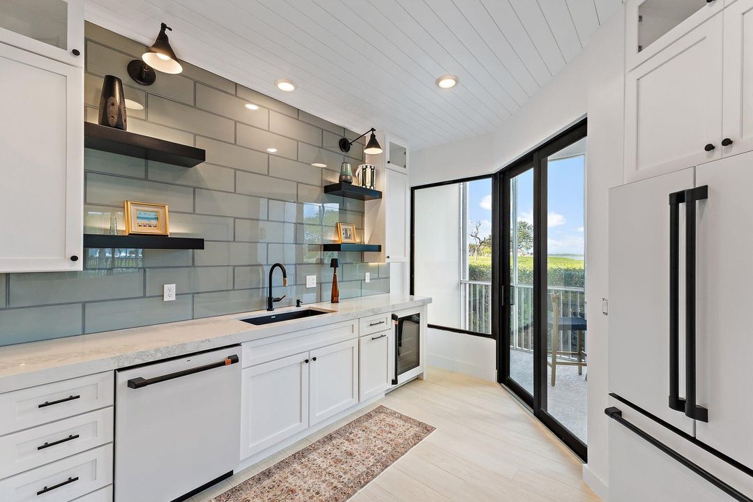 For Rent: $4,500 (2 beds, 2 baths, 1463 Square Feet)