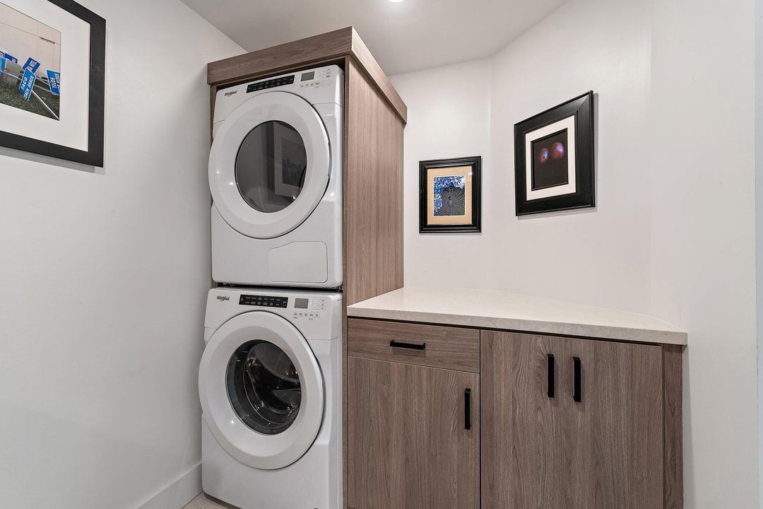 For Rent: $4,500 (2 beds, 2 baths, 1463 Square Feet)