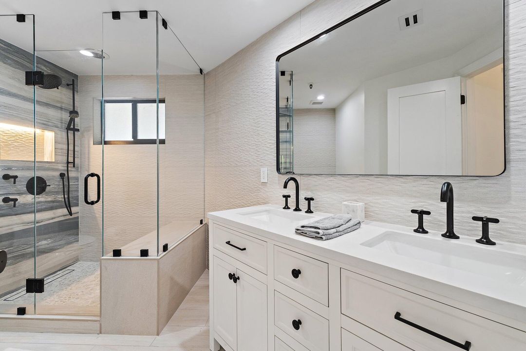 For Rent: $4,500 (2 beds, 2 baths, 1463 Square Feet)