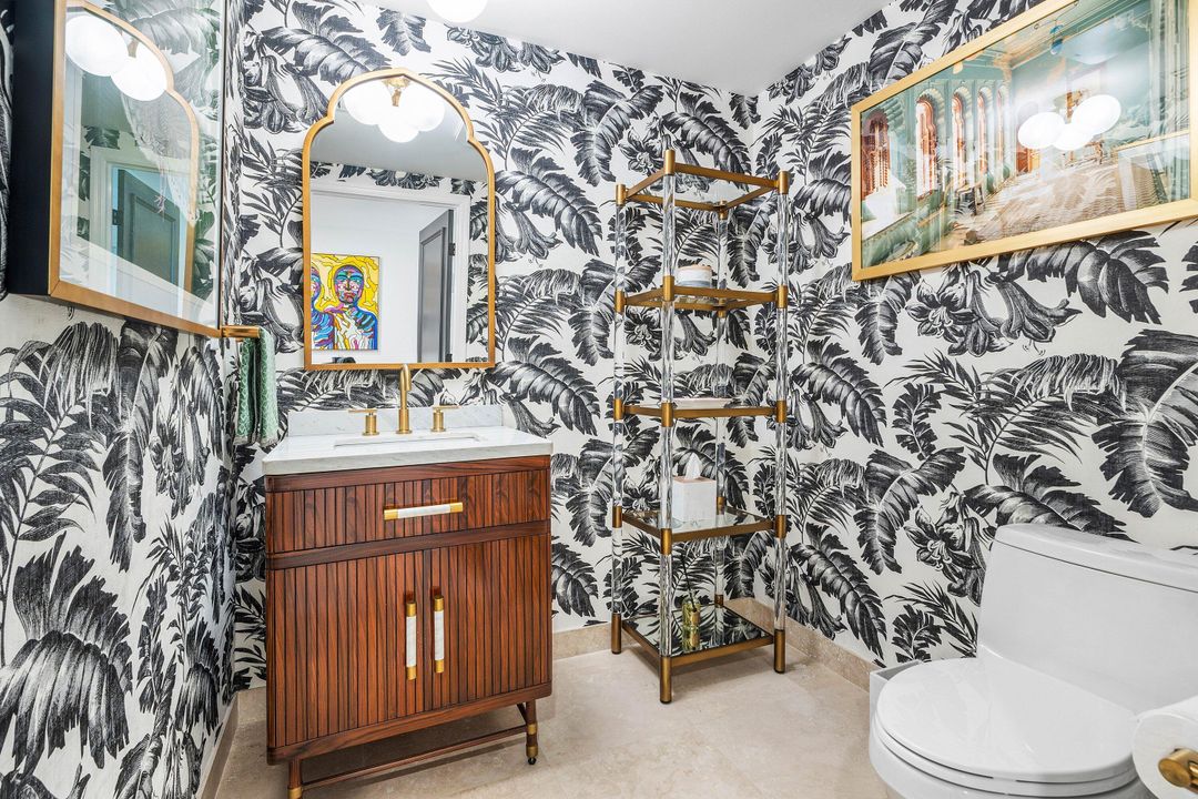 For Sale: $1,395,000 (2 beds, 2 baths, 2231 Square Feet)