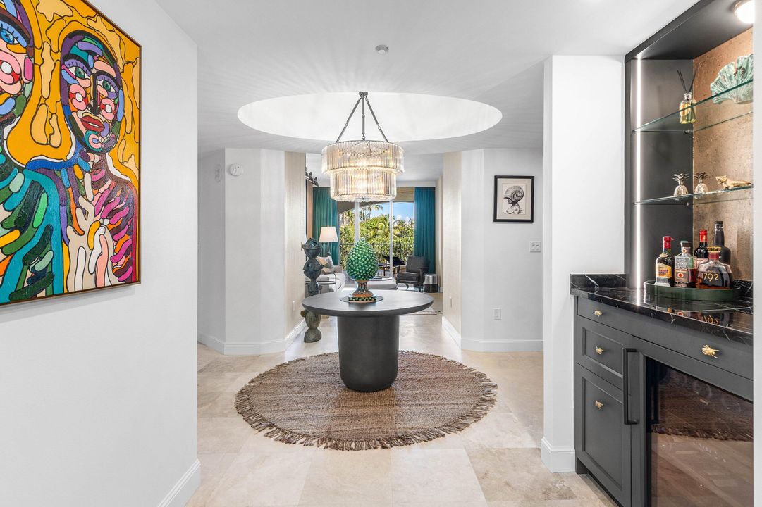 For Sale: $1,395,000 (2 beds, 2 baths, 2231 Square Feet)