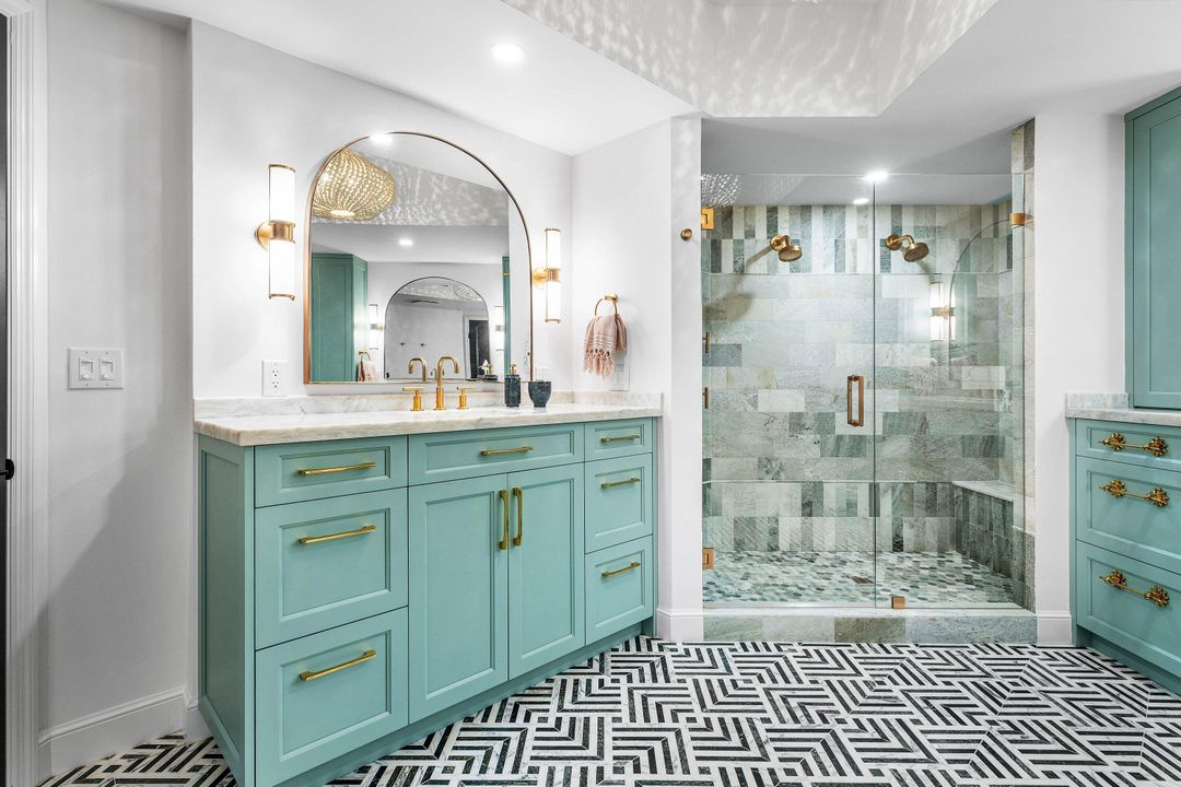 For Sale: $1,395,000 (2 beds, 2 baths, 2231 Square Feet)