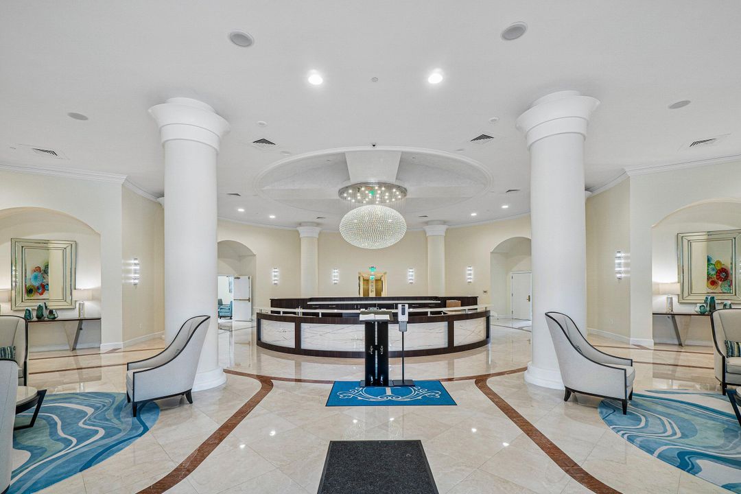 For Sale: $1,395,000 (2 beds, 2 baths, 2231 Square Feet)