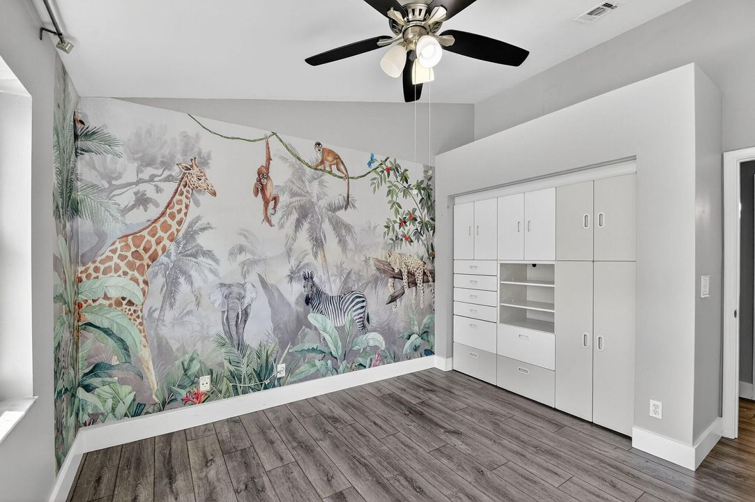 待售: $615,000 (3 贝兹, 2 浴室, 1738 平方英尺)