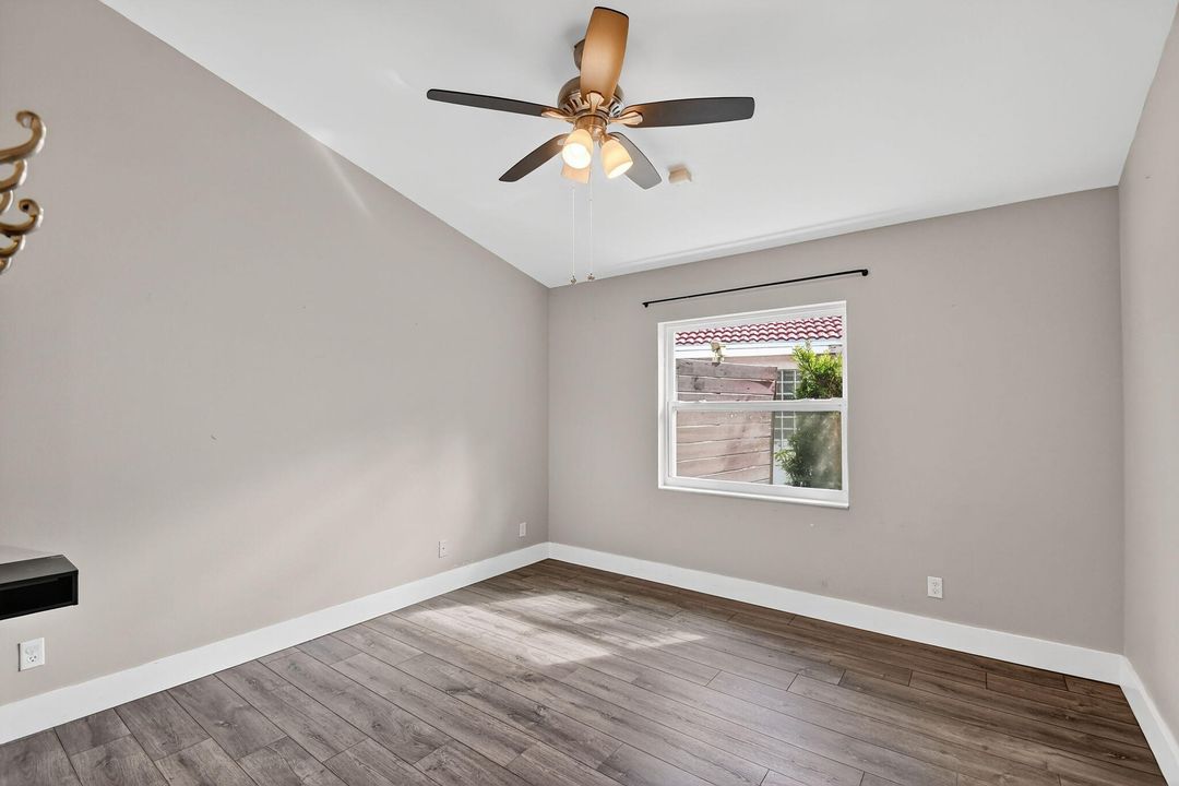 待售: $615,000 (3 贝兹, 2 浴室, 1738 平方英尺)