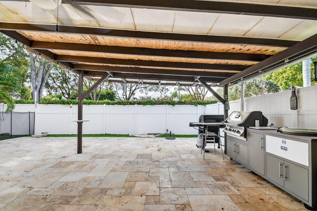 待售: $615,000 (3 贝兹, 2 浴室, 1738 平方英尺)