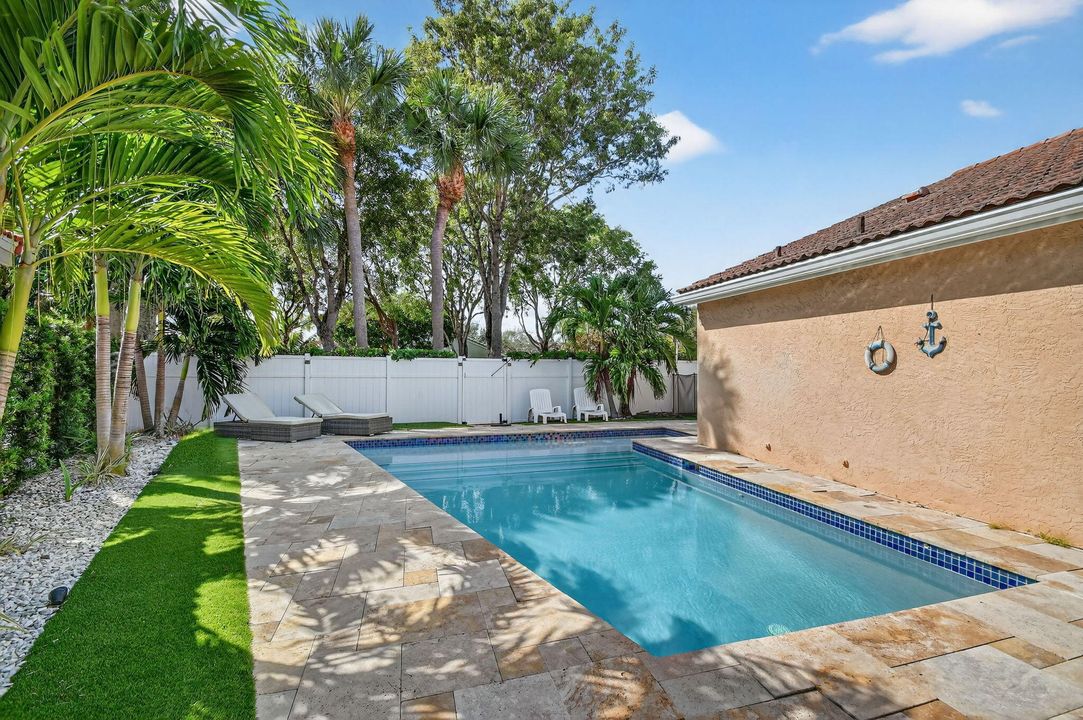 待售: $615,000 (3 贝兹, 2 浴室, 1738 平方英尺)