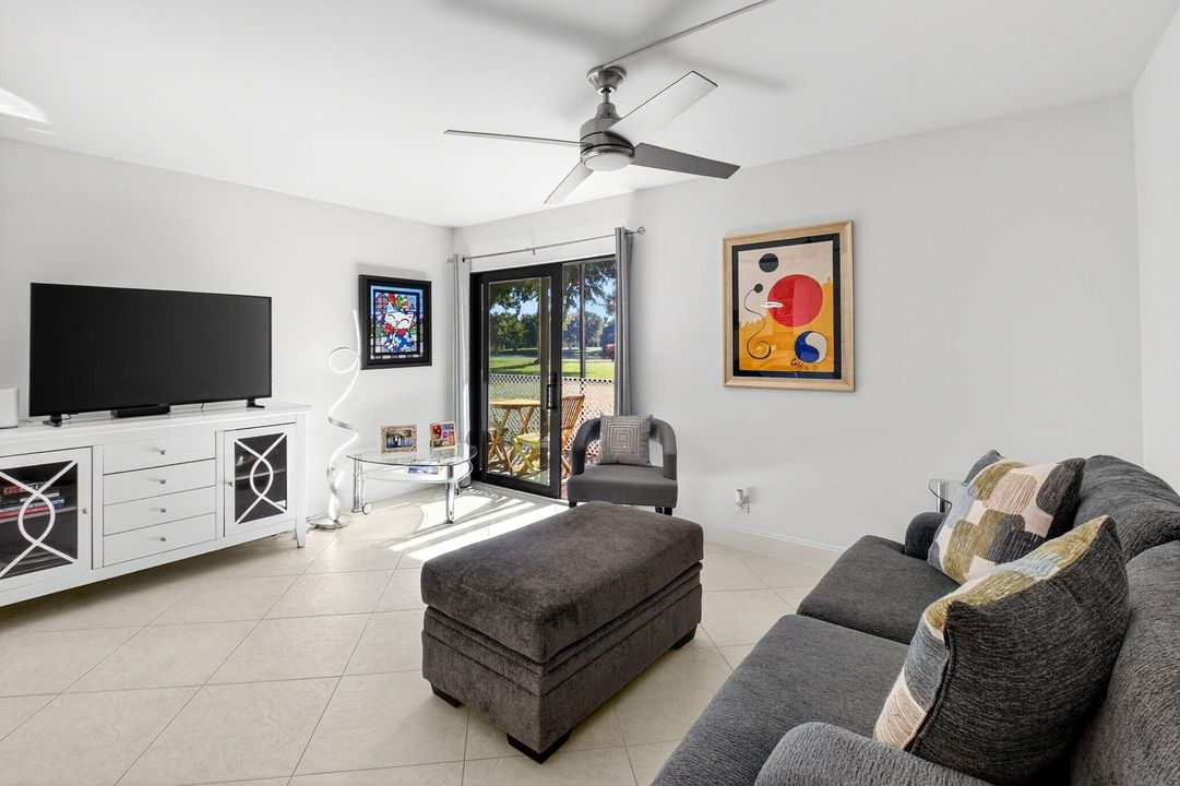 En Venta: $174,900 (2 camas, 1 baños, 940 Pies cuadrados)