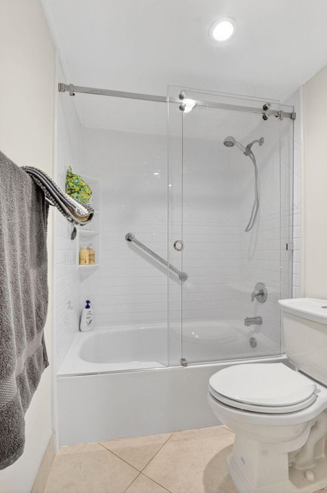 En Venta: $174,900 (2 camas, 1 baños, 940 Pies cuadrados)