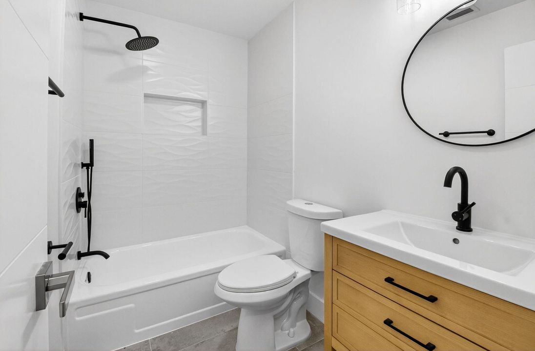 For Sale: $639,900 (3 beds, 2 baths, 1346 Square Feet)