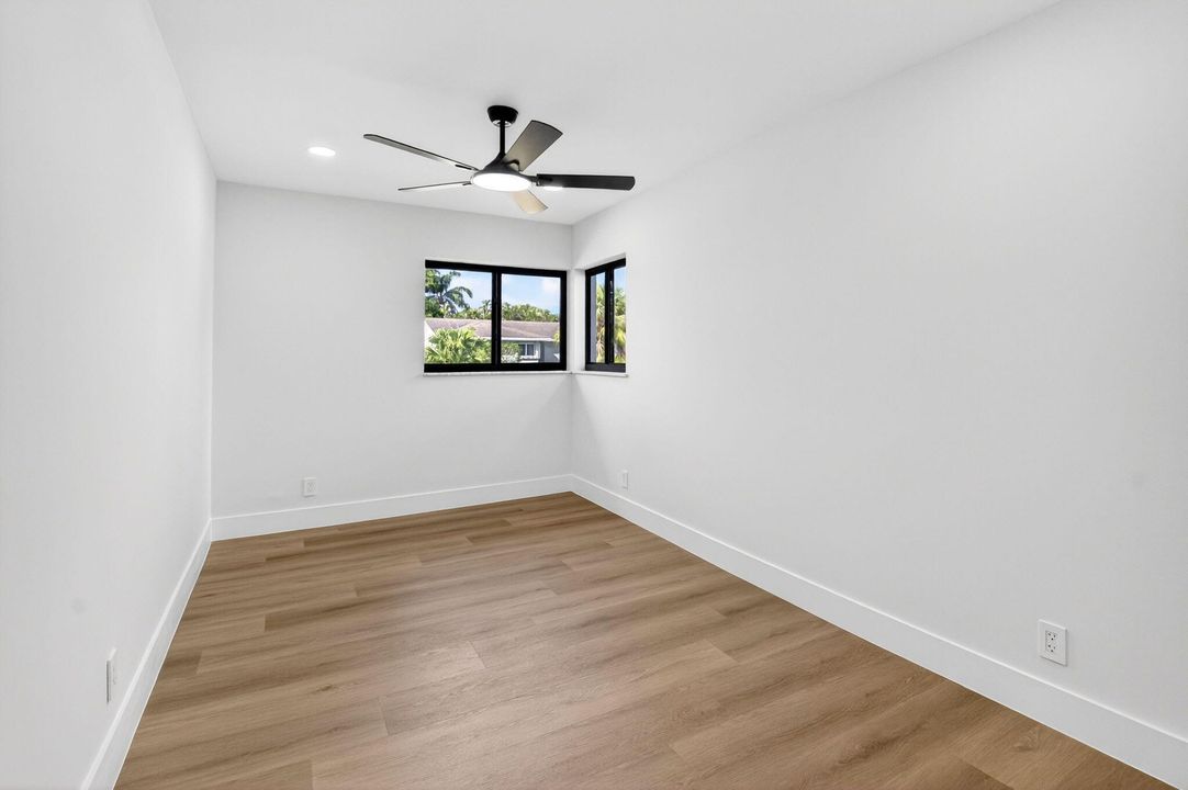 For Sale: $639,900 (3 beds, 2 baths, 1346 Square Feet)