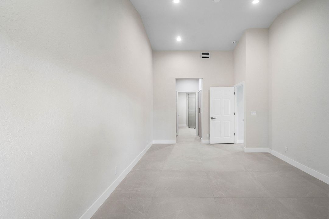 For Sale: $485,000 (3 beds, 2 baths, 1466 Square Feet)